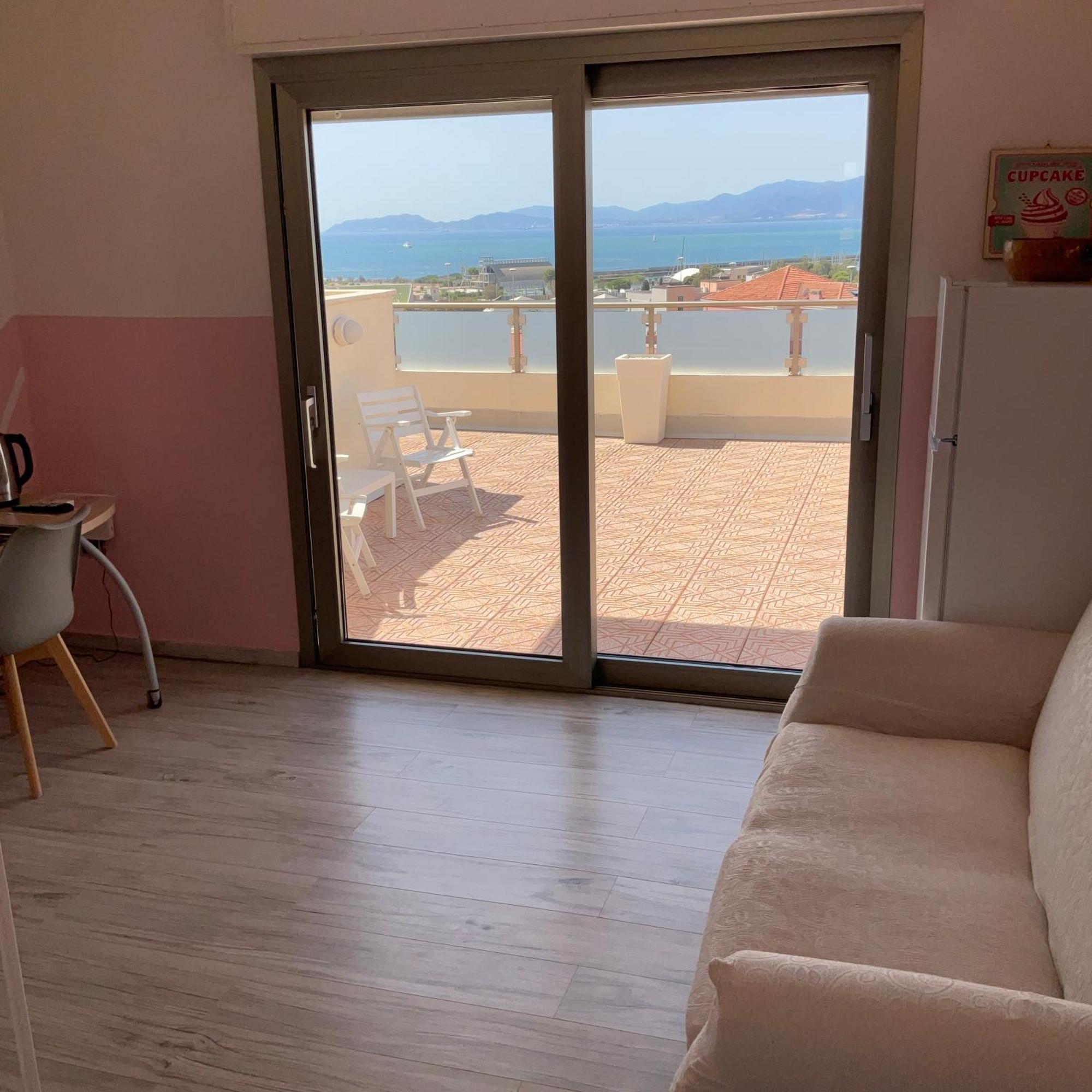 Apartamento Giroloft Cagliari Exterior foto